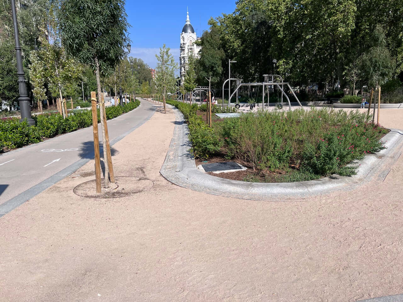 Porque-el-jabre-o-sauló-es-perfecto-para-realizar-caminos-en-parques-y-jardines-públicos Vetonek