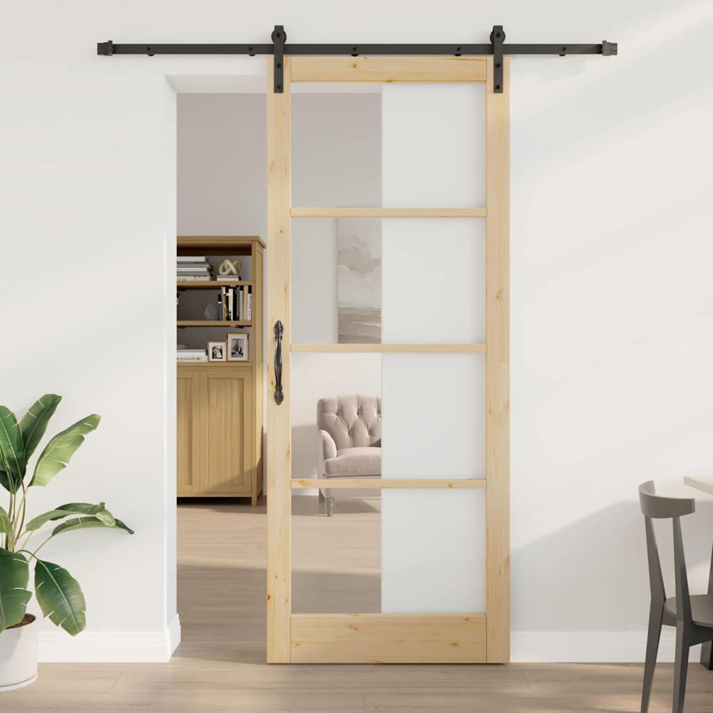 Puerta corredera de madera y vidrio