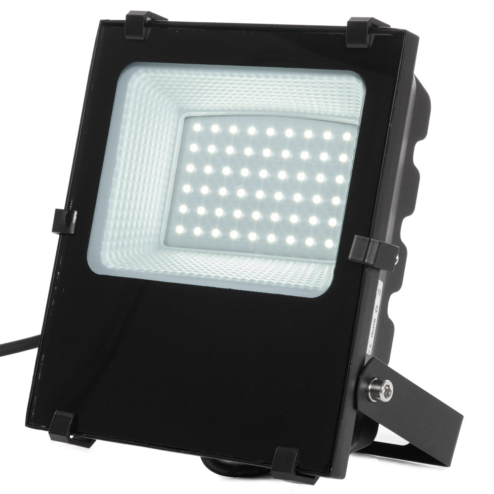 Proyector LED 30W 4800Lm 6000ºK IP65 Regulable — Vetonek (3)