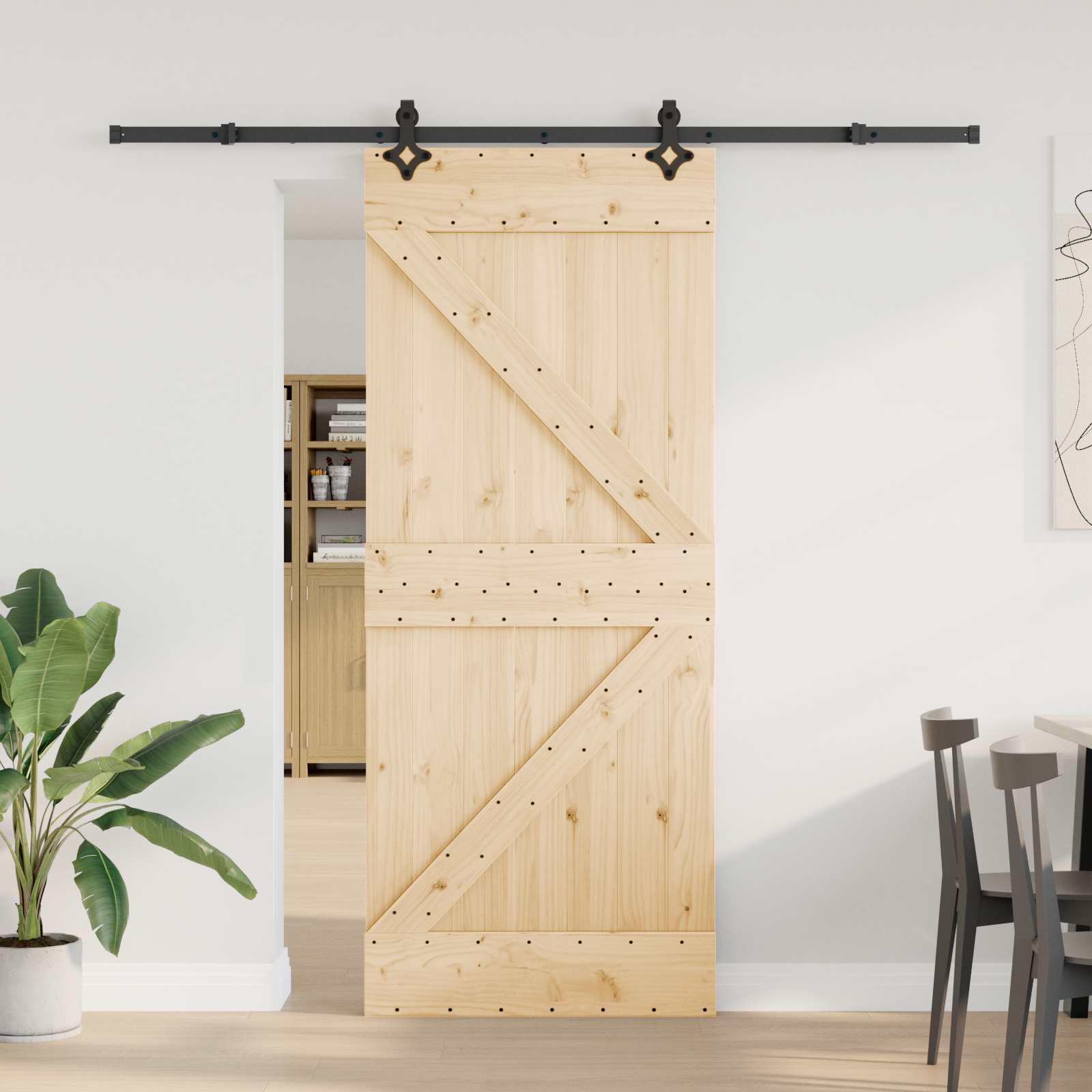 Puerta corredera Narvik en color natural y negro, ideal para espacios exteriores y jardines.