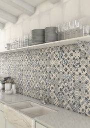 Ambiente con baldosa rústica decorada Piacenza Bobbio - Vetonek