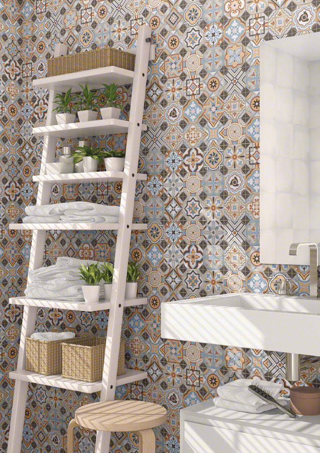 Ambiente con baldosa rústica decorada Piacenza Fiorenzuola - Vetonek