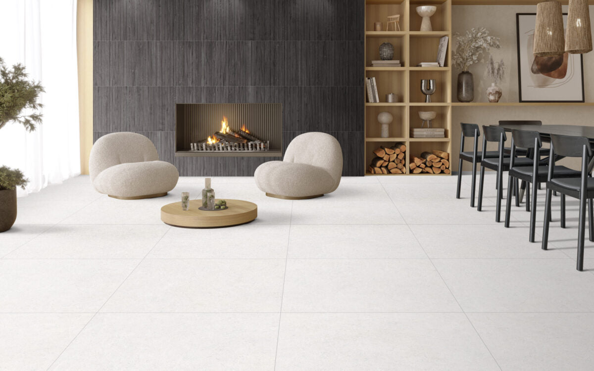 Tours blanco 100x100 en salón