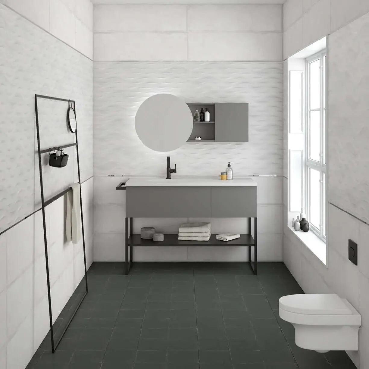 Sol de salle de bain de carreau hydraulique noir