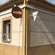 Granulat projeté mortier monocouche pour façades - Vetonek