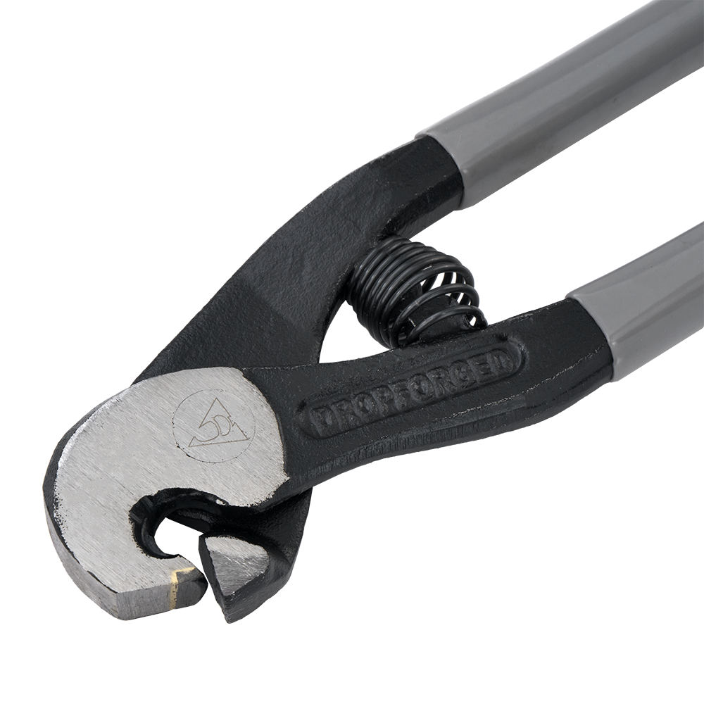 Tenaza Bellota 6004, detalle de los filos de carburo