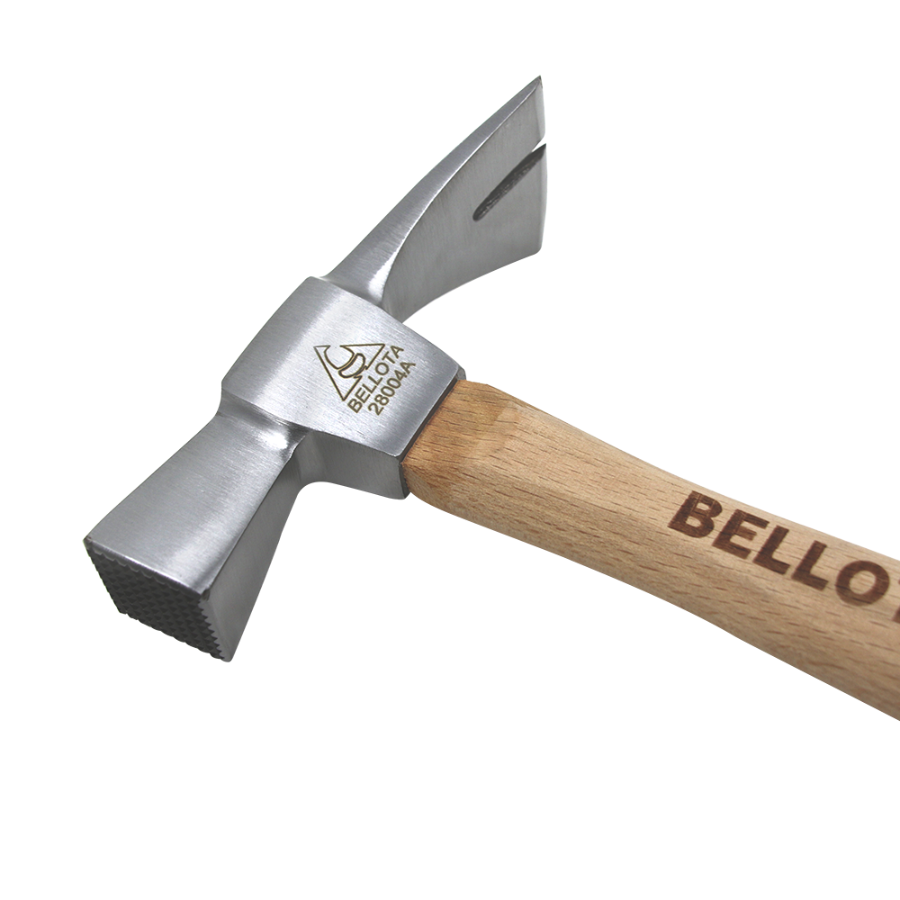 Martillo naranjero Bellota 28004, detalle de la cabeza y las uñas