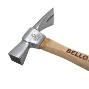 Martillo naranjero Bellota 28004, detalle de la cabeza y las uñas