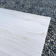 Dalle de jardin en bois blanc - Vetonek