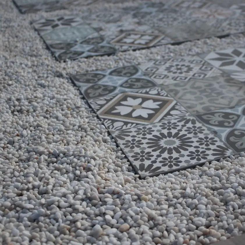 chemin avec dalles Vetonek Mosaïque et galets