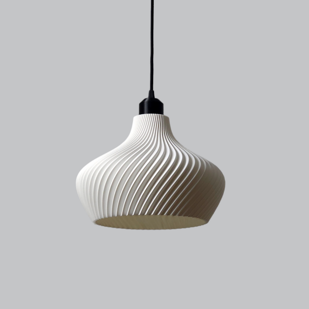 Lámpara Colgante "Daila" Color Blanco/Florón Negro/Cable Negro — Vetonek (3)