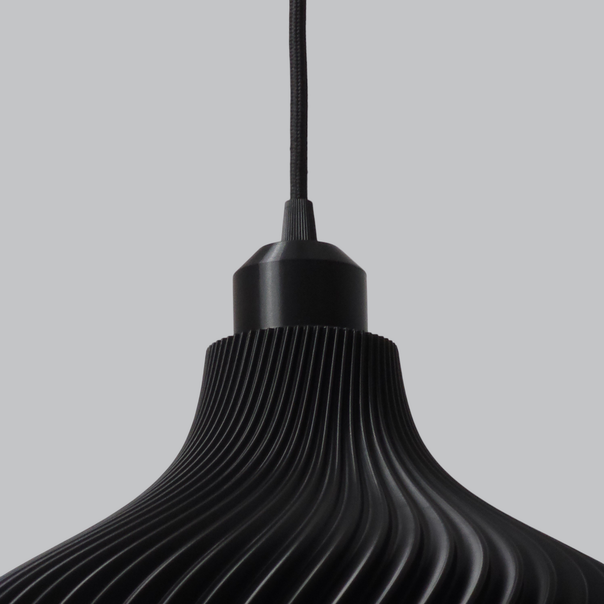 Lámpara Colgante "Daila" Color Negro/Florón Negro/Cable Negro — Vetonek (2)
