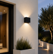 Aplique LED para Exterior 2x5W 100Lm/W IP65 Negro 4000K — Vetonek