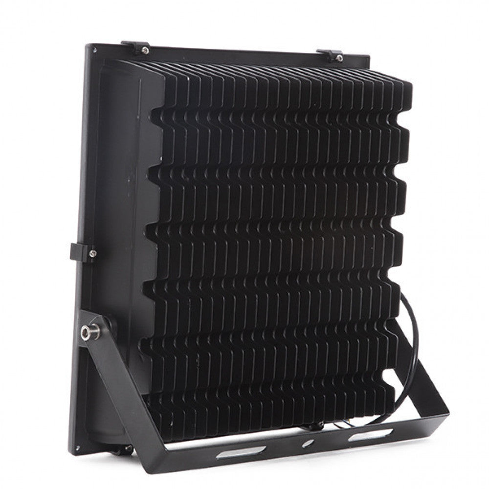 Proyector LED 200W 24.000Lm 6000ºK IP65 — Vetonek (3)