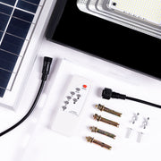 Proyector LED Solar 100W 6500K Panel: 6V/12W Battery: 3.2V/8000MaH Remote Control — Vetonek (6)