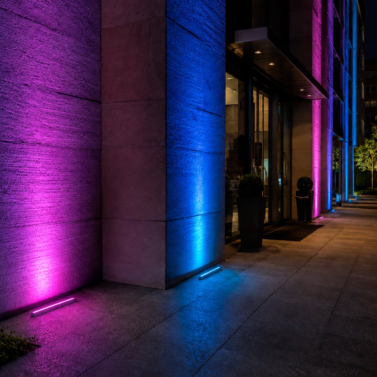 Bañador de Pared LED 80W 100Lm/W 30º RGB/CCT Enlazable Mando a Distancia Sistema TUYA — Vetonek (6)