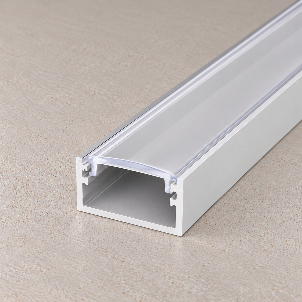 Perfíl Aluminio para Tira LED Difusor Transparente x 2M — Vetonek