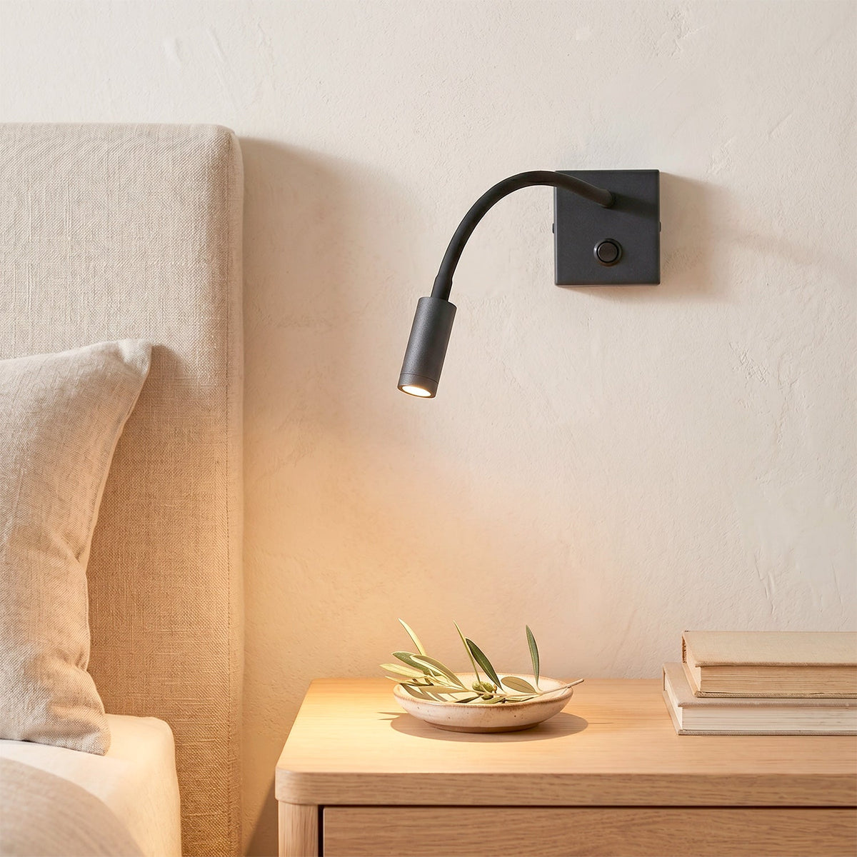 Aplique de pared flexible para lectura "Vega" 3W — Vetonek