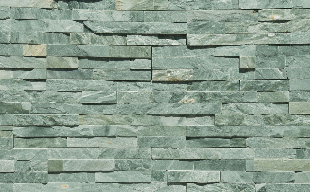 Panel de piedra natural Miranda verde en primer plano